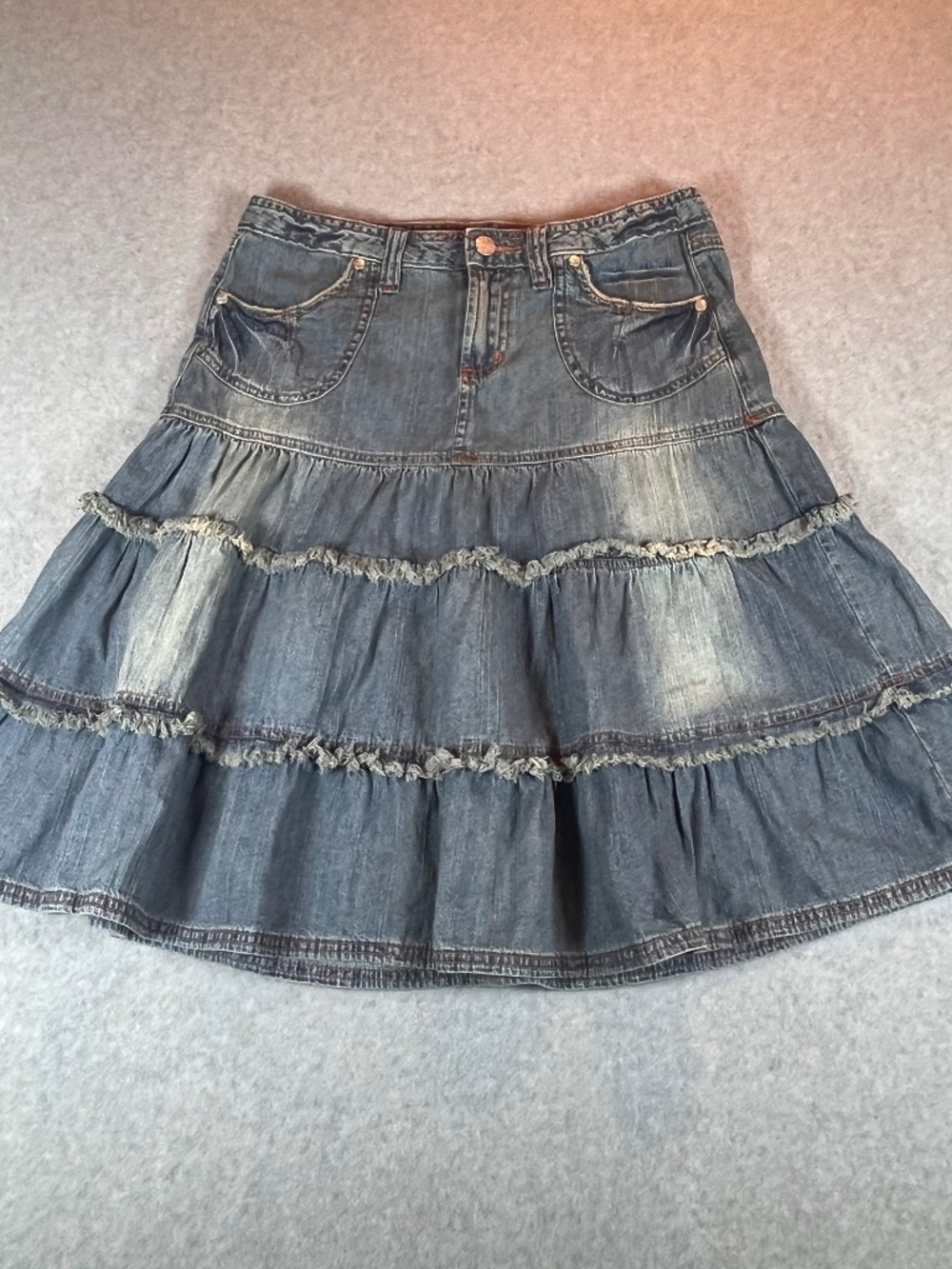 Younique denim vintage ruffle skirt juniors size 5 festival Y2K blue jean